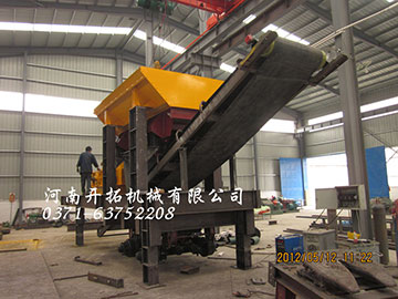 給內(nèi)蒙做的移動齒輥式破碎機(jī)站